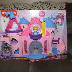 Fisher Price Little People Disney Princess Magical Lights Dancing Castle Musical